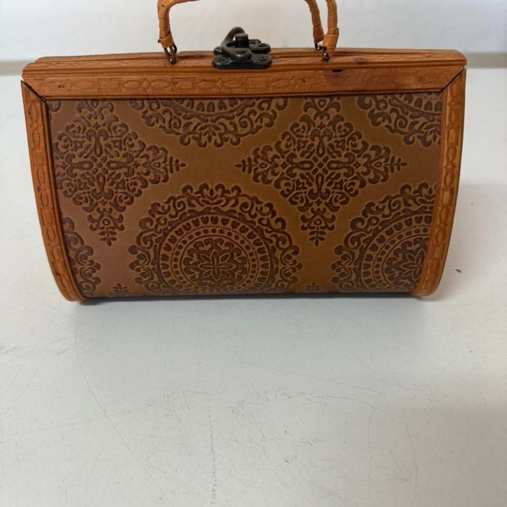 Women's‎ Brown leather vintage clutch bag with a touch of boho